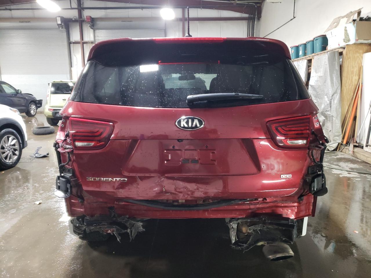 2020 KIA Sorento VIN 5XYPGDA3XLG640693 Copart auction photo, front end damage thumbnail 6