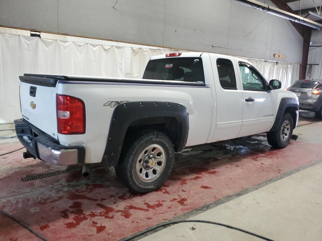 2012 Chevrolet Silverado VIN 1GCRKREAXCZ324760 Copart auction photo, front end damage thumbnail 3