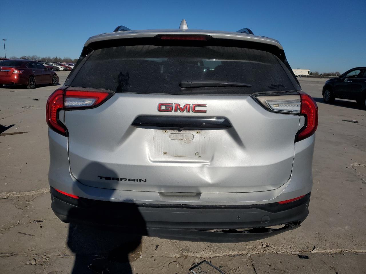 2022 GMC Terrain VIN 3GKALMEV9NL183629 Copart auction photo, front end / rear end damage thumbnail 6