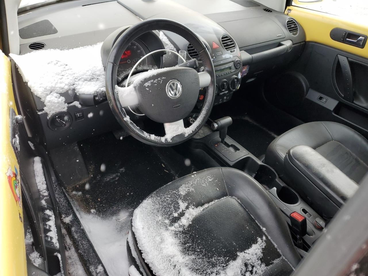 2008 Volkswagen Beetle VIN 3VWRF31Y38M420644 Copart auction photo, side / minor dent/scratches damage thumbnail 8
