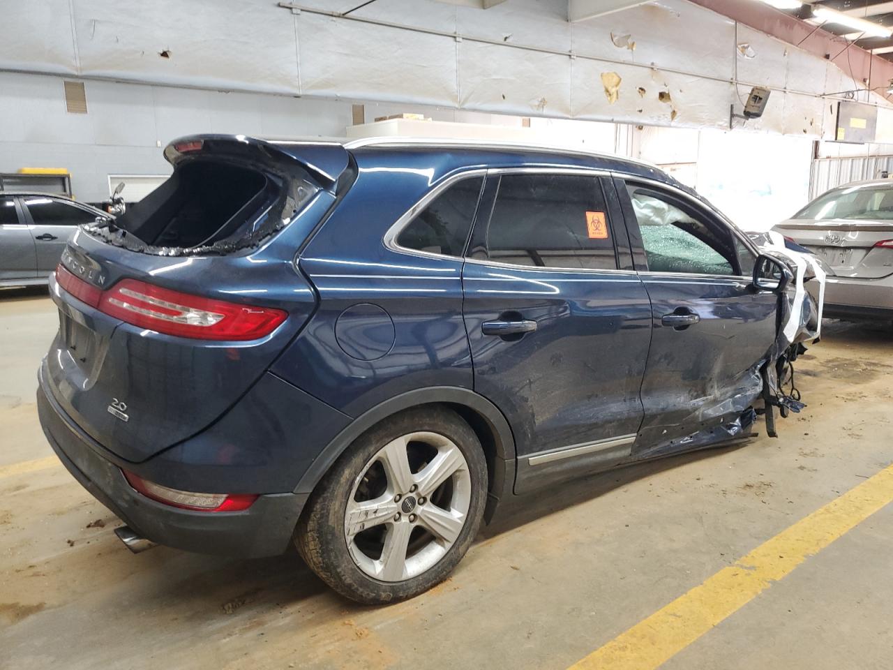 2016 Lincoln MKC VIN 5LMCJ1C98GUJ04953 Copart auction photo, all over / undercarriage damage thumbnail 3