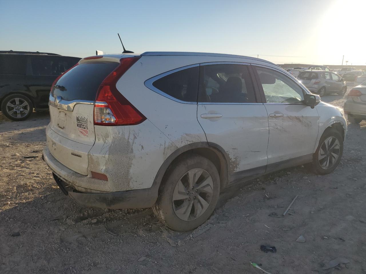 2015 Honda CR-V VIN 5J6RM3H95FL026921 Copart auction photo, front end / rear end damage thumbnail 3