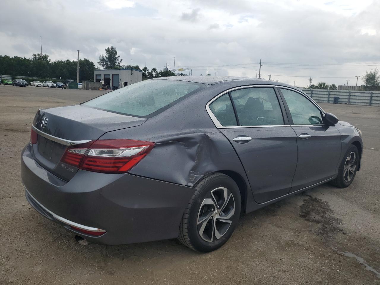 2016 Honda Accord VIN 1HGCR2F3XGA002196 Copart auction photo, rear end damage thumbnail 3