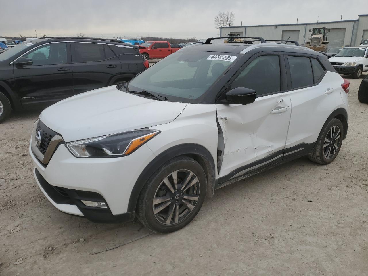 2018 Nissan Kicks VIN 3N1CP5CU4JL537952