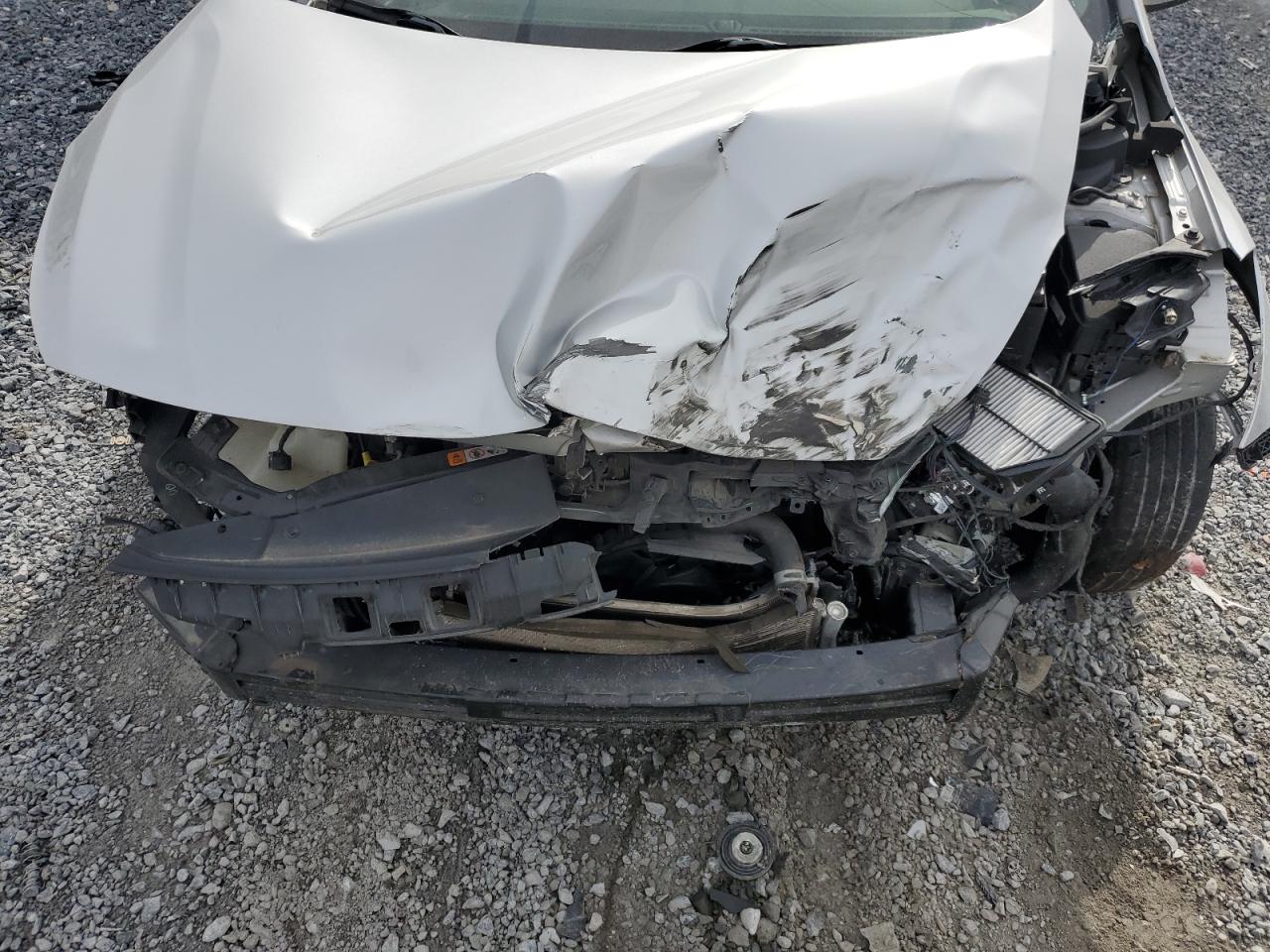 2018 KIA Forte VIN 3KPFK4A71JE268684 Copart auction photo, front end / minor dent/scratches damage thumbnail 12