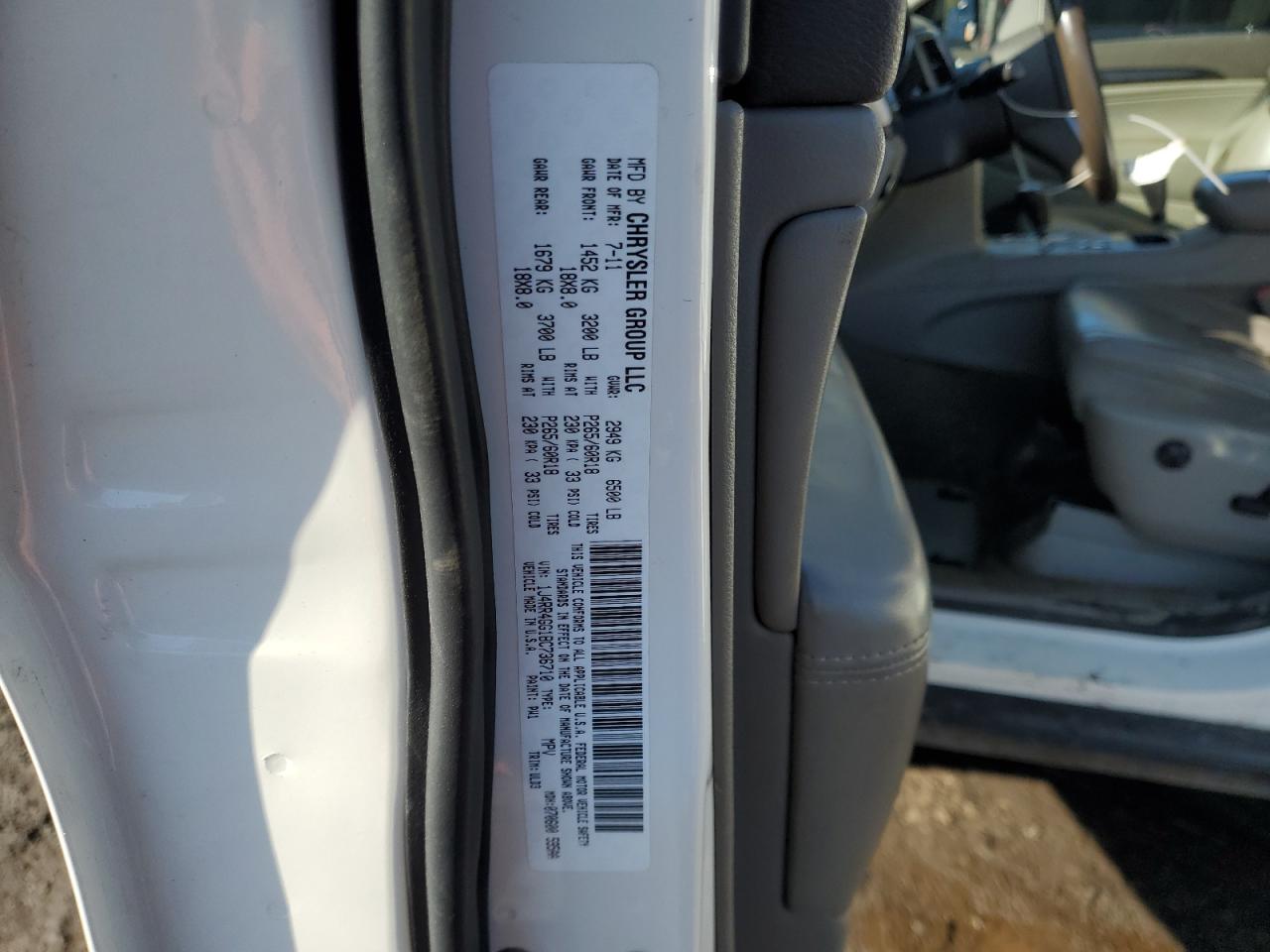 2011 Jeep Grand Cherokee VIN 1J4RR4GG1BC736710 Copart auction photo, front end / undercarriage damage thumbnail 15