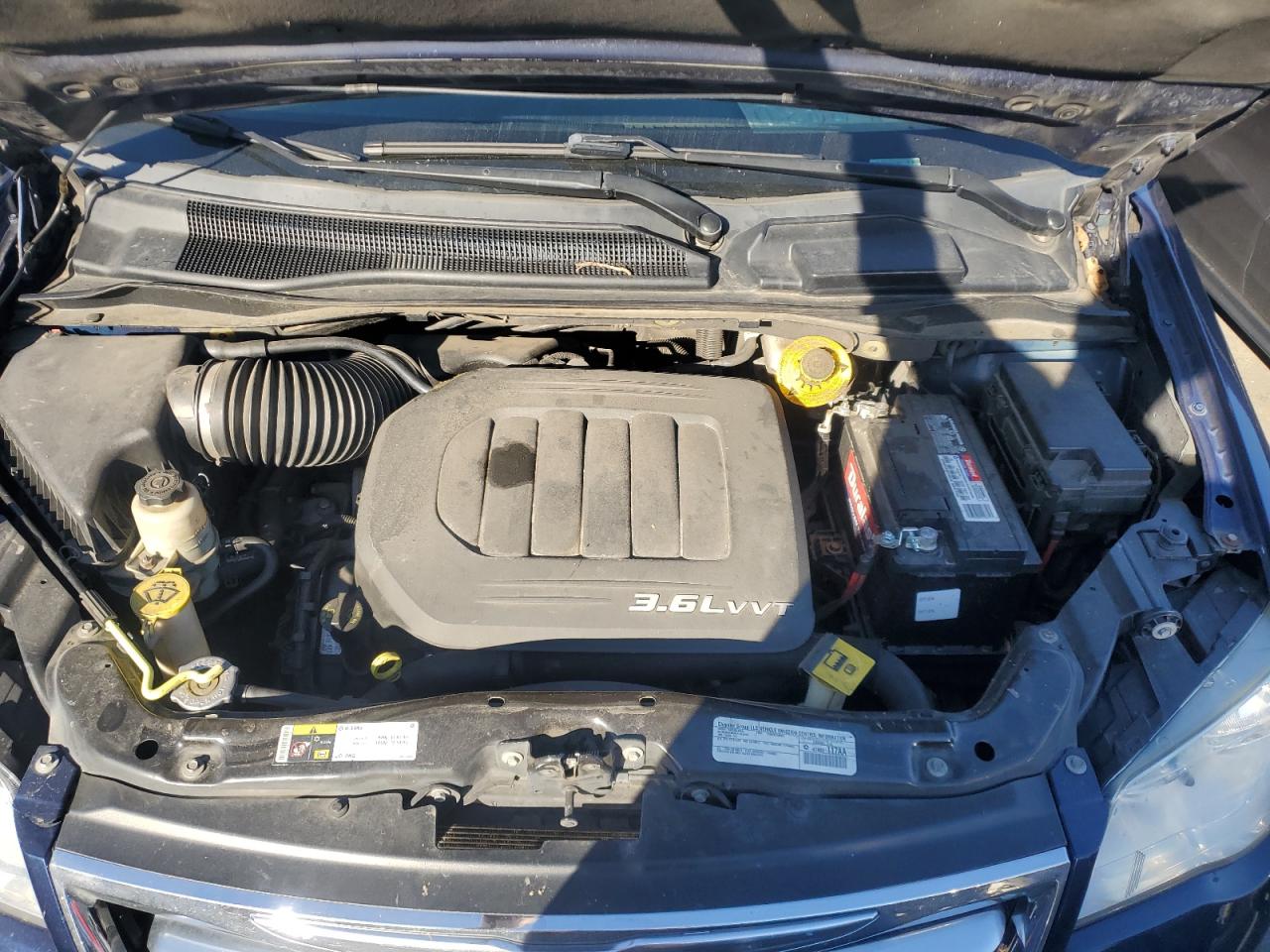 2015 Chrysler Town & Country VIN 2C4RC1BGXFR573050 Copart auction photo, front end / side damage thumbnail 11