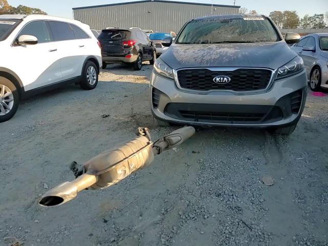 2019 KIA Sorento VIN 5XYPG4A59KG492858 Copart auction photo, rear end / side damage thumbnail 11