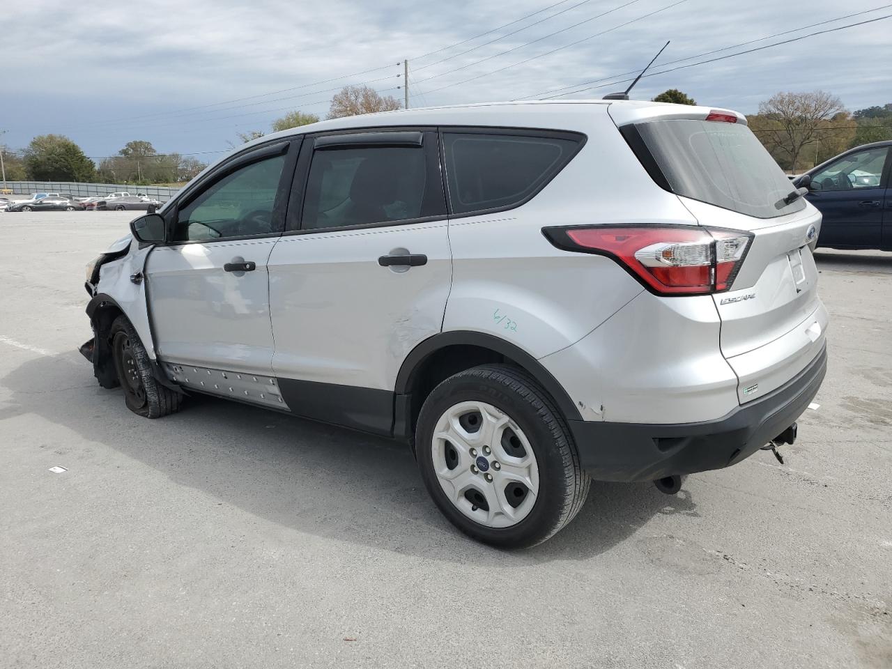 2017 Ford Escape VIN 1FMCU0F75HUF08678 Copart auction photo, front end / minor dent/scratches damage thumbnail 2