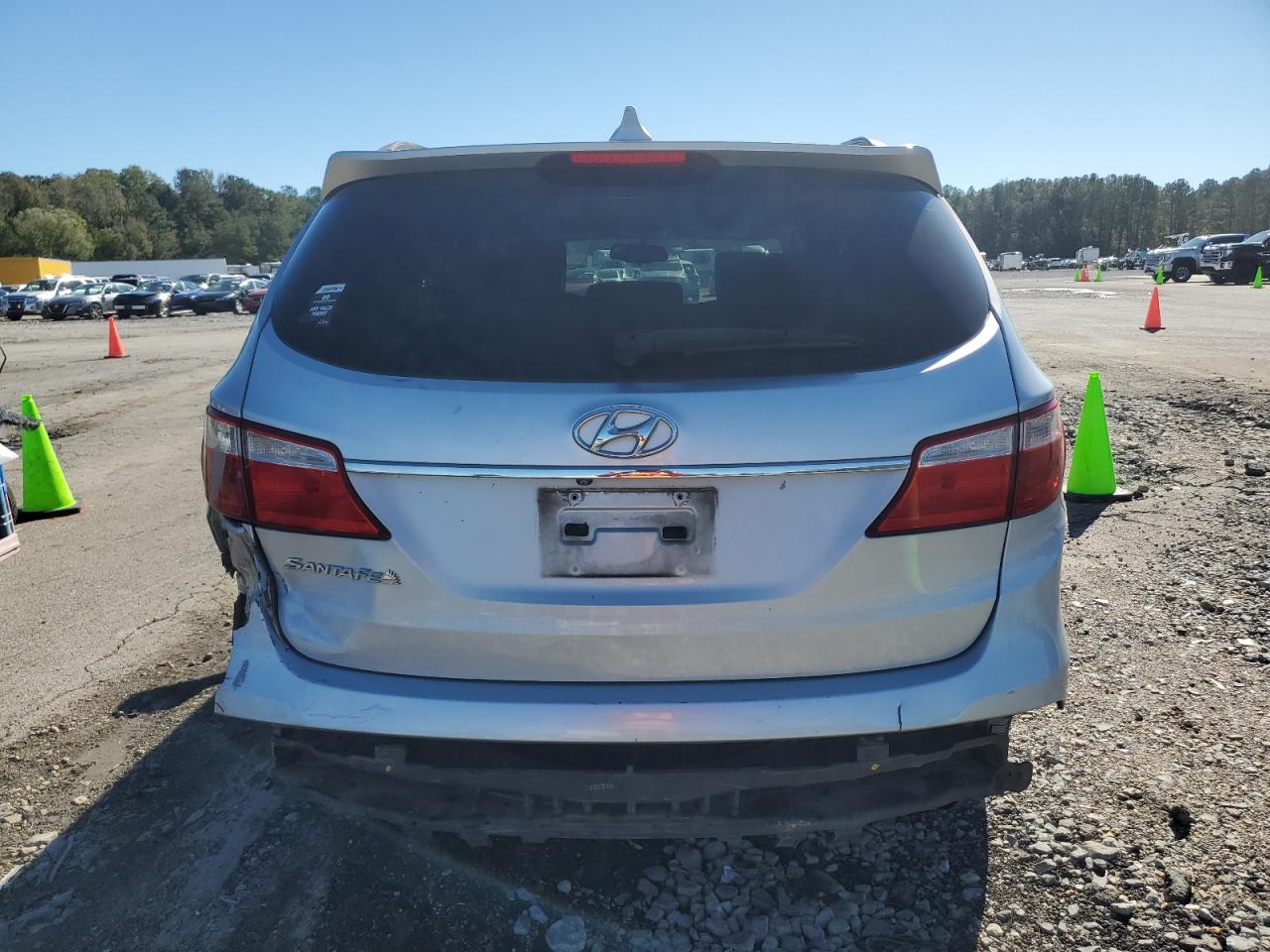 2016 Hyundai Santa Fe VIN KM8SM4HF0GU134146 Copart auction photo, rear end damage thumbnail 6
