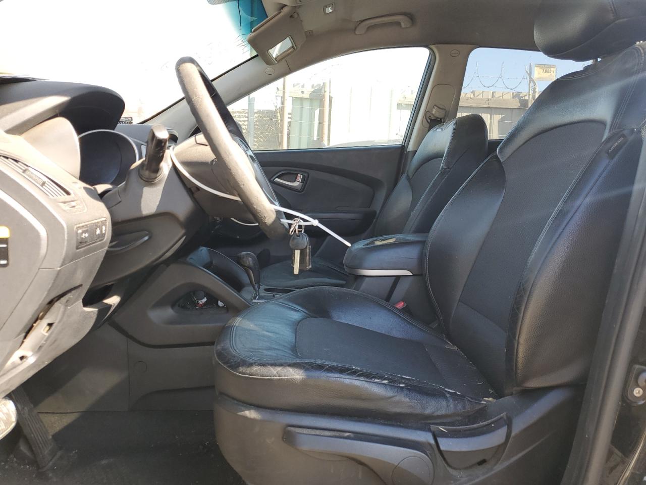 2012 Hyundai Tucson VIN KM8JU3AC7CU483112 Copart auction photo, front end damage thumbnail 7