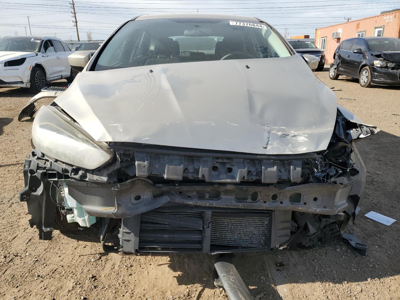 2018 Ford Focus VIN 1FADP3K28JL250251 Copart auction photo, front end / minor dent/scratches damage thumbnail 5