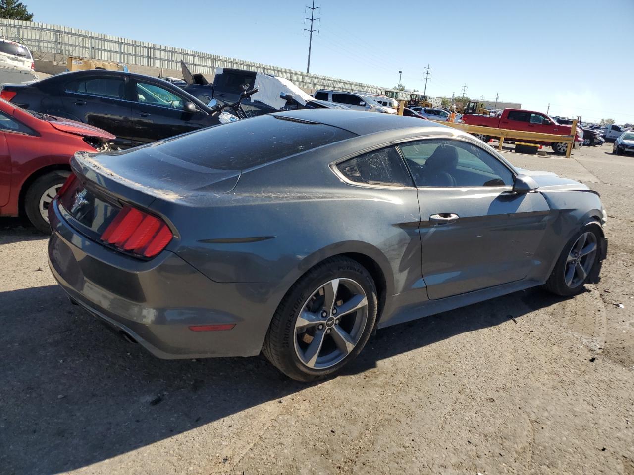 2015 Ford Mustang VIN 1FA6P8AM0F5303027 Copart auction photo, front end damage thumbnail 3