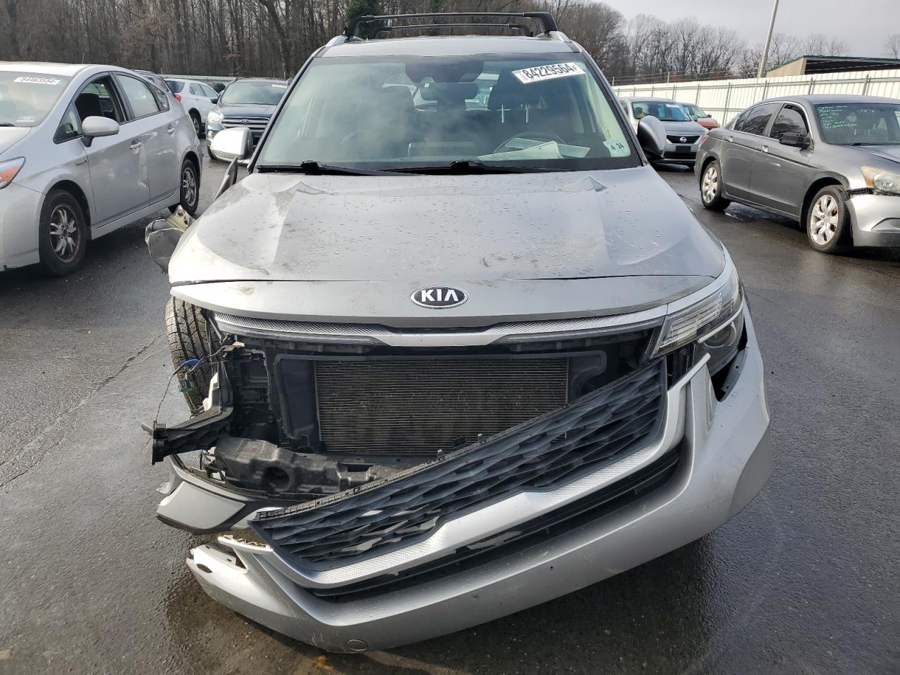 2021 KIA Seltos VIN KNDEU2AA1M7057446 Copart auction photo, front end damage thumbnail 5