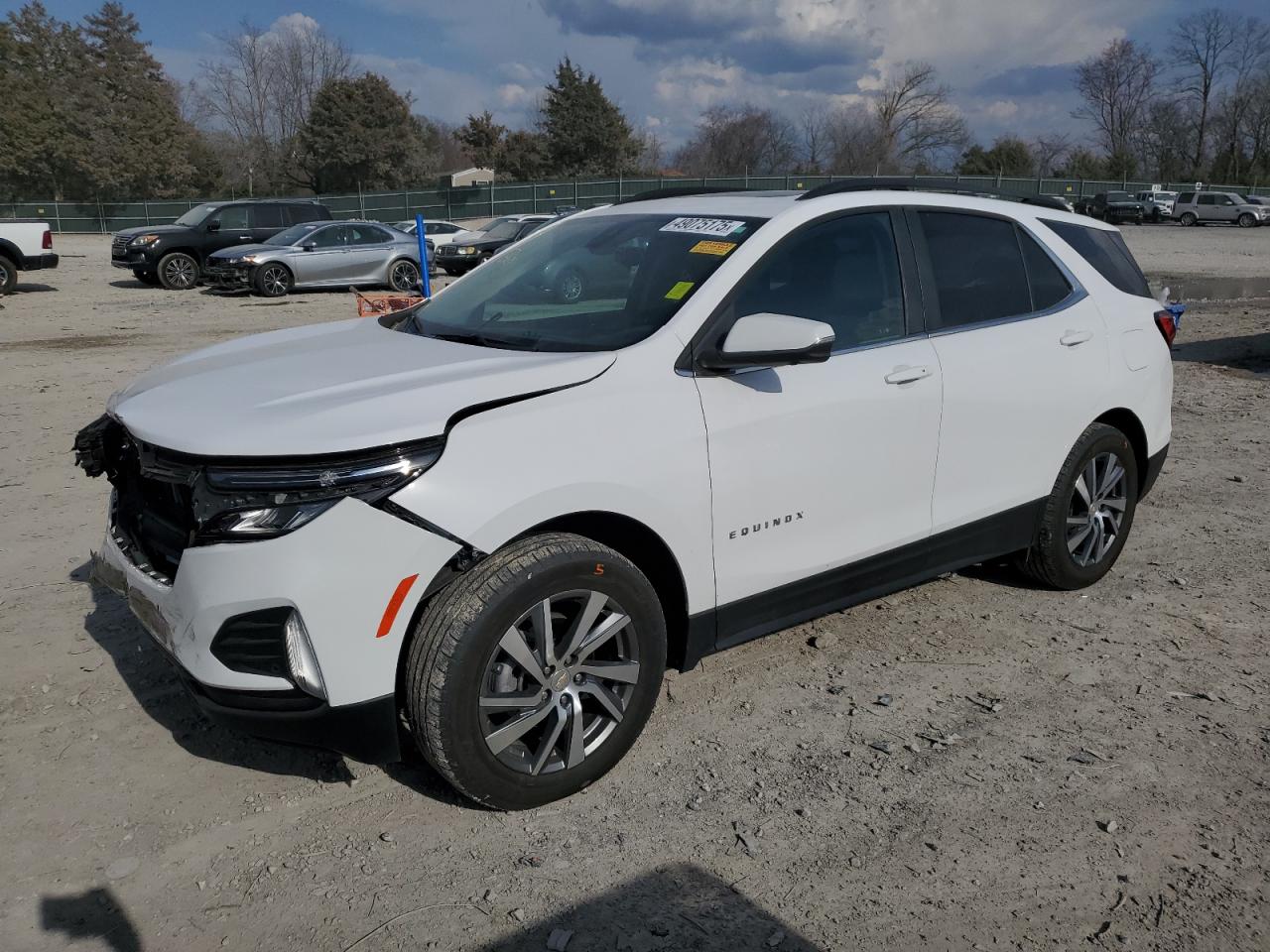 2022 Chevrolet Equinox VIN 3GNAXUEVXNL136827