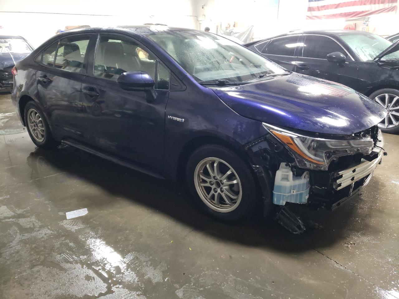 2020 Toyota Corolla VIN JTDEBRBE0LJ013861 Copart auction photo, front end damage thumbnail 4
