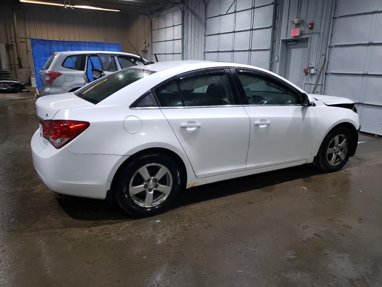 2014 Chevrolet Cruze VIN 1G1PC5SB0E7236205 Copart auction photo, front end / minor dent/scratches damage thumbnail 3
