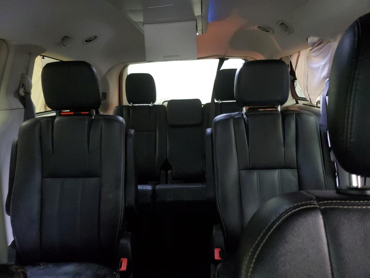 2015 Chrysler Town & Country VIN 2C4RC1CG9FR521083 Copart auction photo, front end / side damage thumbnail 10
