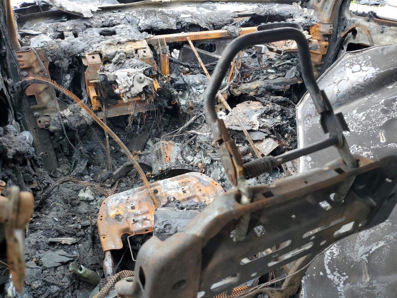 2017 Ford Fusion VIN 3FA6P0HD3HR350639 Copart auction photo, burn damage thumbnail 8
