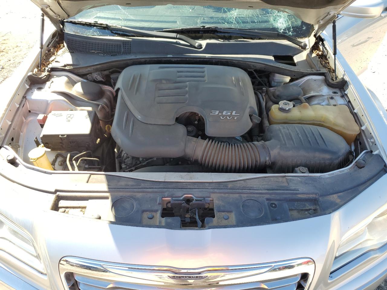 2012 Chrysler 300 VIN 2C3CCAAG5CH191697 Copart auction photo, hail / minor dent/scratches damage thumbnail 11