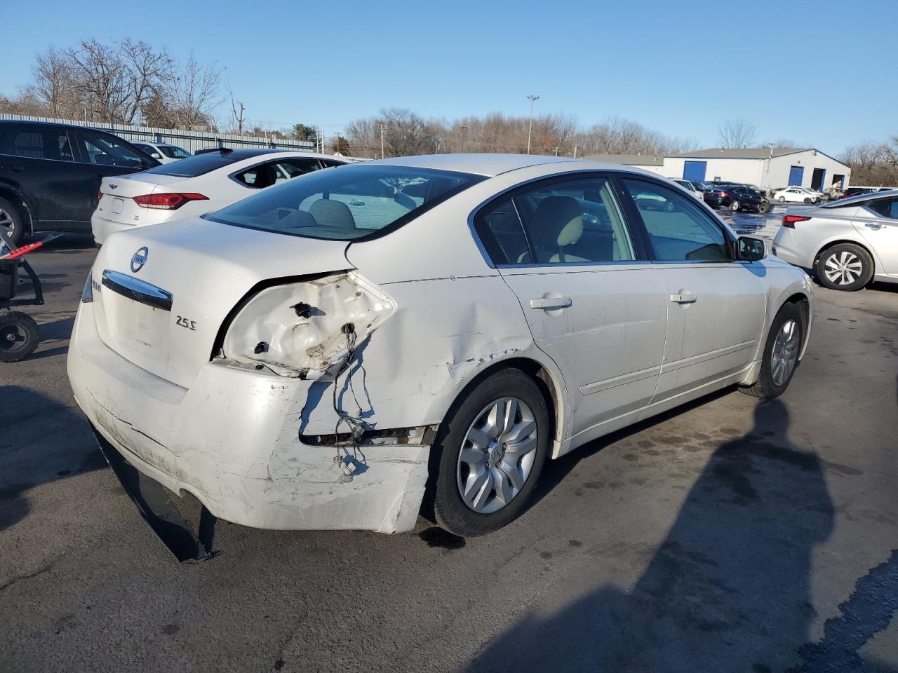 2011 Nissan Altima VIN 1N4AL2AP2BN426321 Copart auction photo, rear end damage thumbnail 3