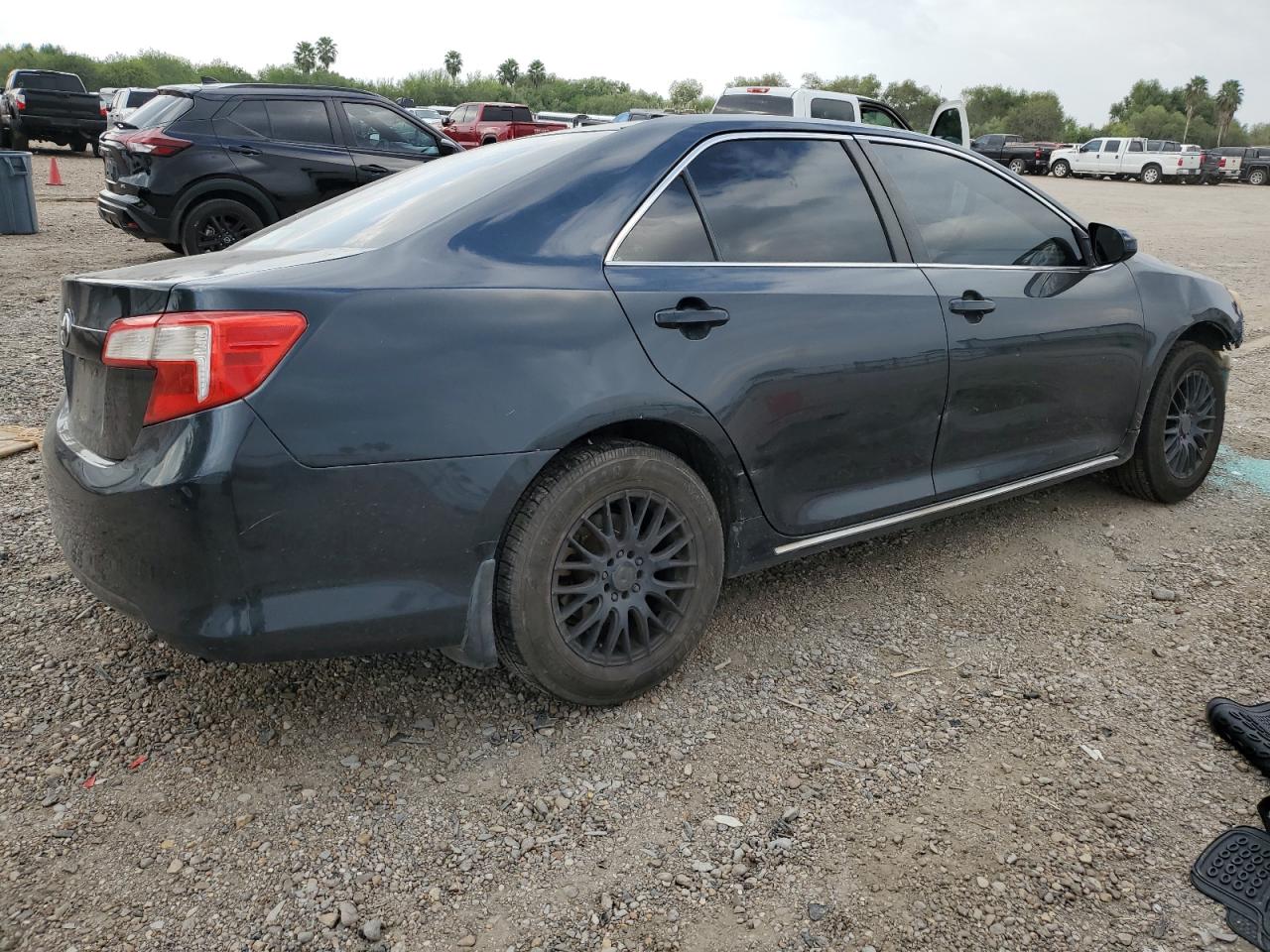 2014 Toyota Camry VIN 4T4BF1FKXER428701 Copart auction photo, front end / all over damage thumbnail 3