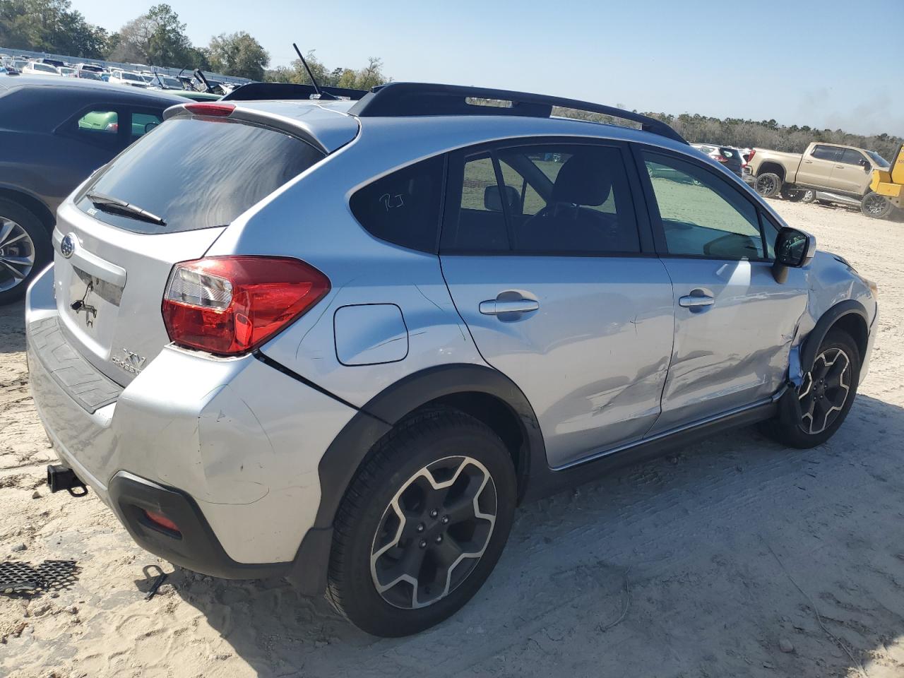 2014 Subaru XV VIN JF2GPAVC3E8288836 Copart auction photo, side / front end damage thumbnail 3