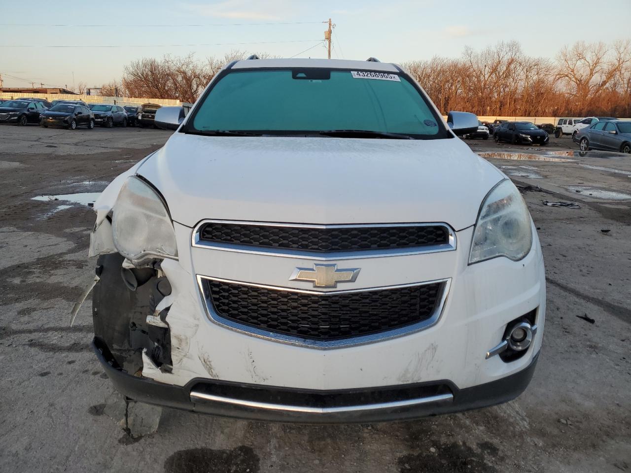 2015 Chevrolet Equinox VIN 2GNFLDE3XF6378930 Copart auction photo, front end / minor dent/scratches damage thumbnail 5