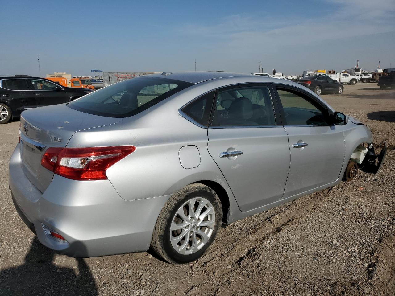 2018 Nissan Sentra VIN 3N1AB7AP9JY284726 Copart auction photo, front end / undercarriage damage thumbnail 3