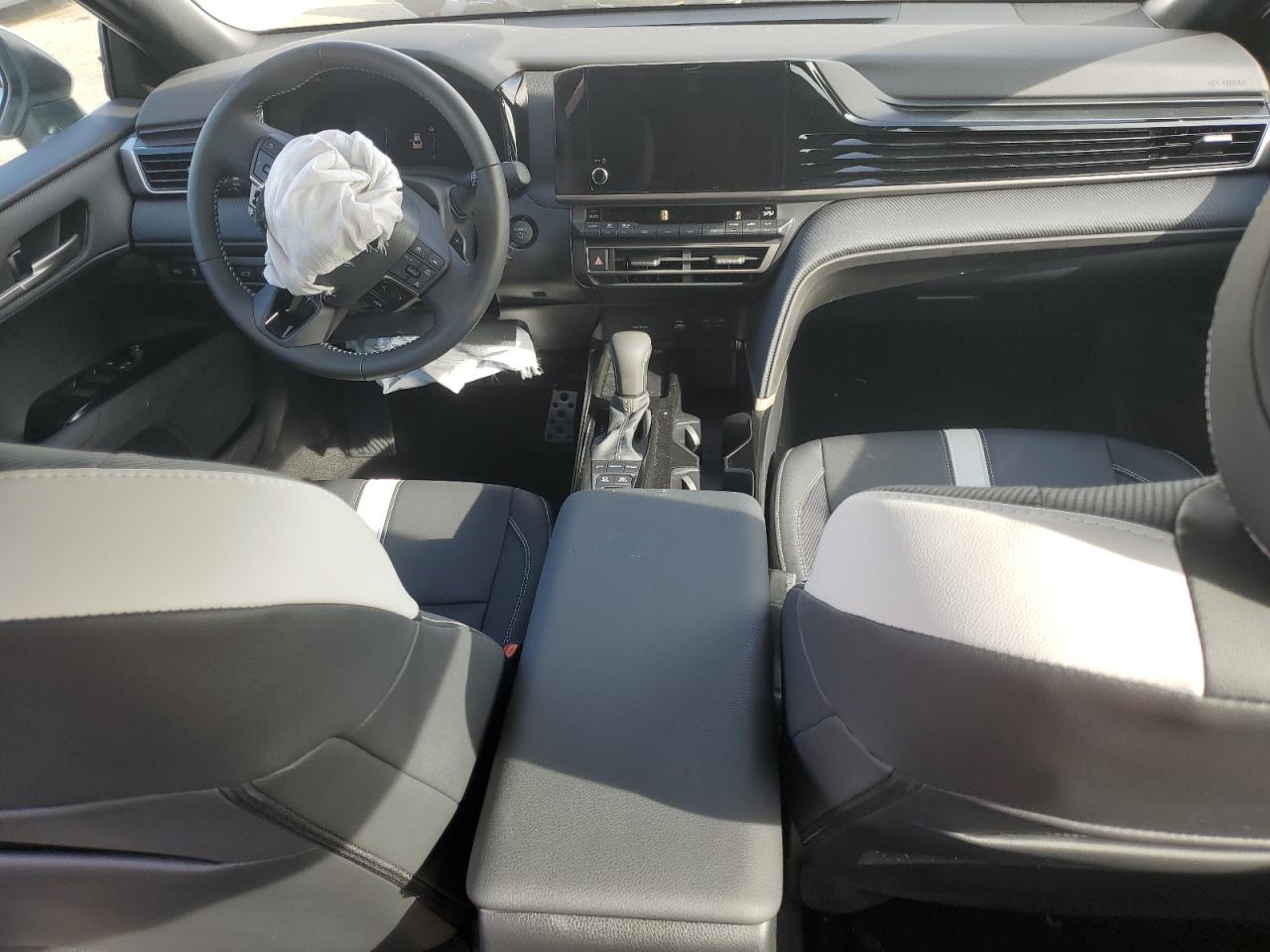 2025 Toyota Camry VIN 4T1DAACK3SU063909 Copart auction photo, front end damage thumbnail 8