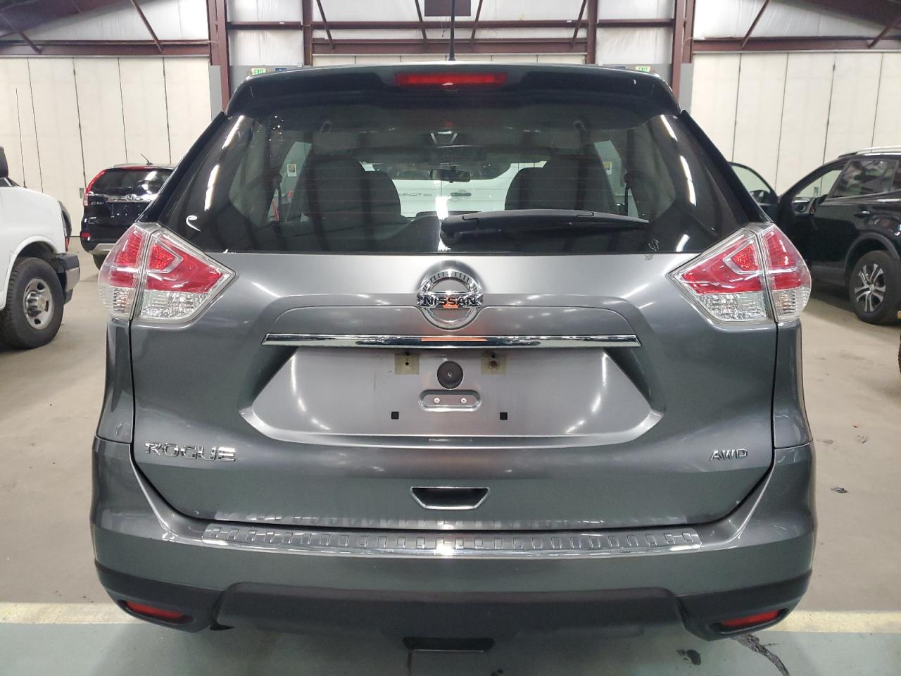 2015 Nissan Rogue VIN KNMAT2MV3FP592233 Copart auction photo, front end / minor dent/scratches damage thumbnail 6