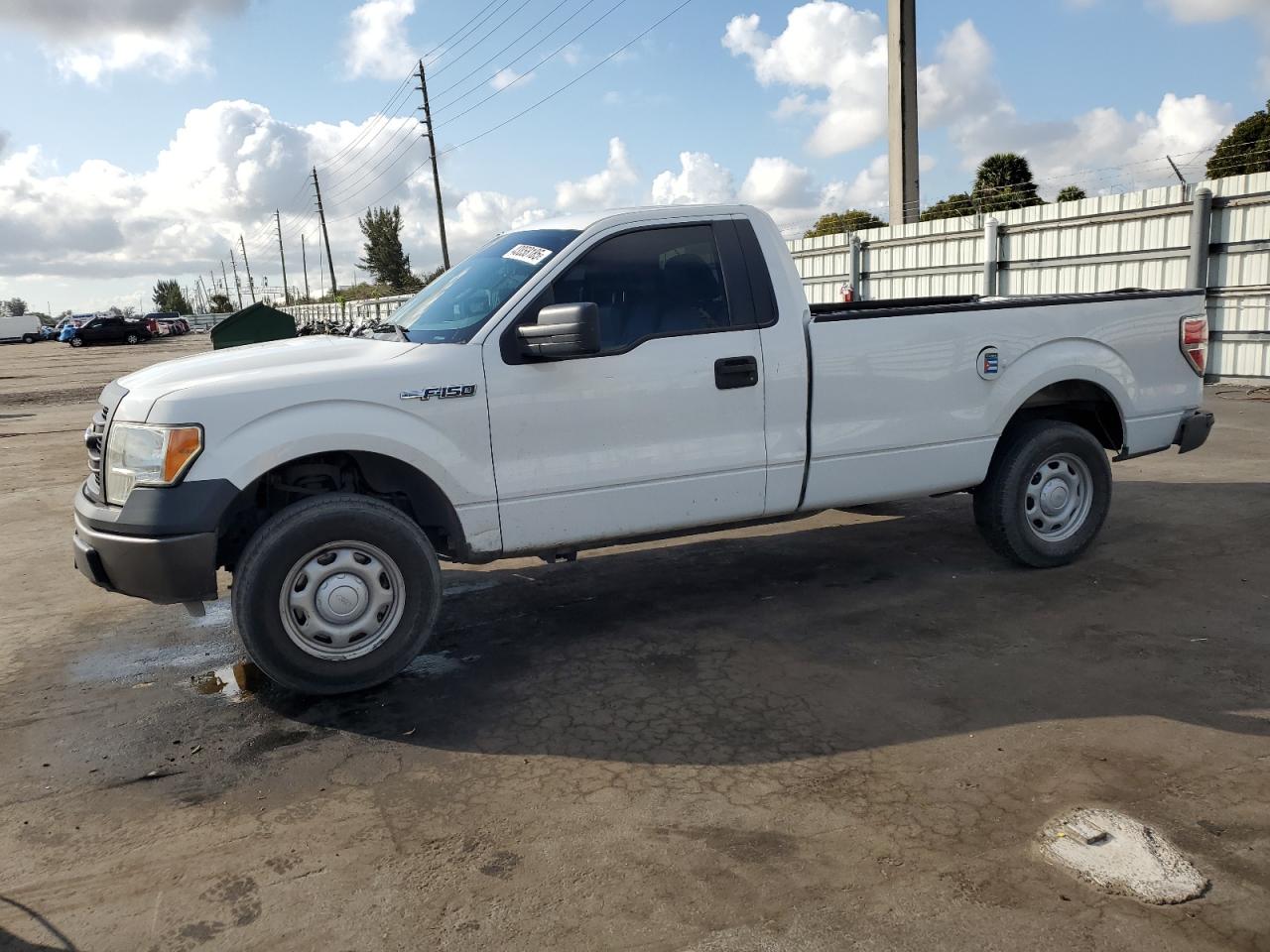 2013 Ford F-150 VIN 1FTMF1CM9DKD20514