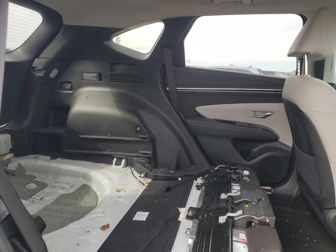 2022 Hyundai Tucson VIN KM8JECA16NU017122 Copart auction photo, rear end / stripped damage thumbnail 11