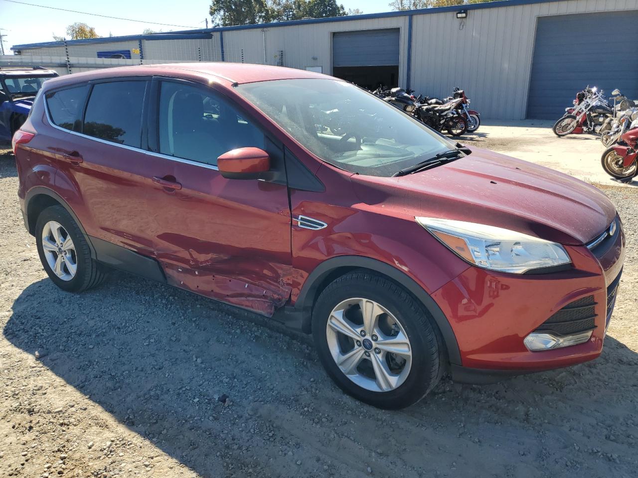 2015 Ford Escape VIN 1FMCU9GX8FUC10528 Copart auction photo, front end / side damage thumbnail 4