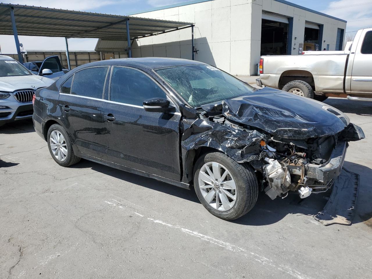 2015 Volkswagen Jetta VIN 3VWLA7AJ9FM403309 Copart auction photo, front end damage thumbnail 4