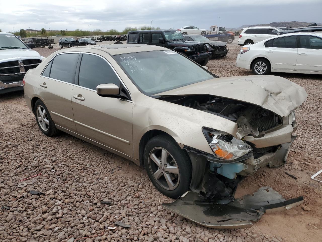 2004 Honda Accord VIN 1HGCM56704A165907 Copart auction photo, front end damage thumbnail 4