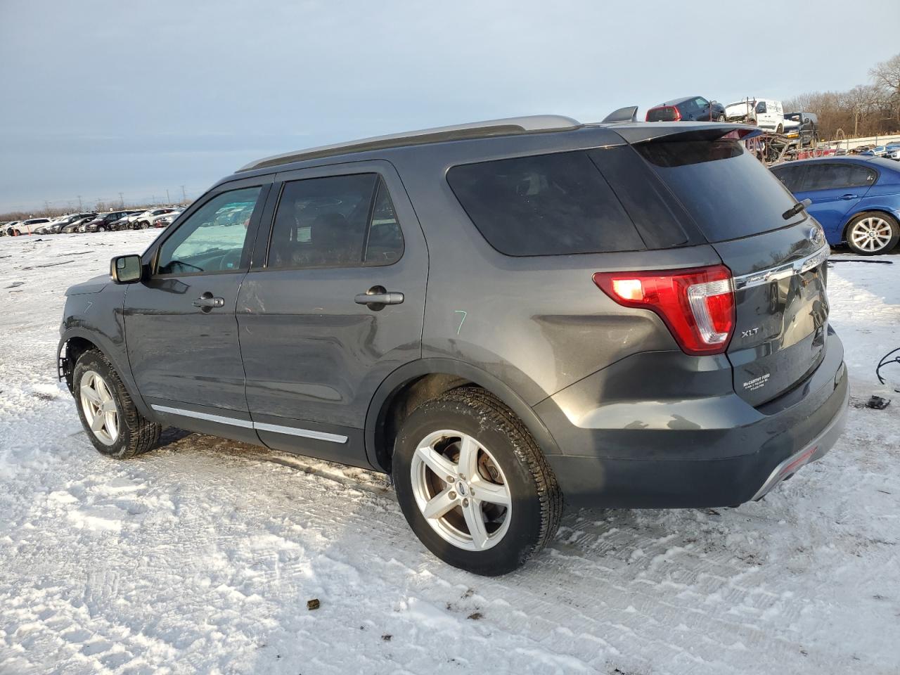 2016 Ford Explorer VIN 1FM5K8D85GGB50407 Copart auction photo, front end damage thumbnail 2