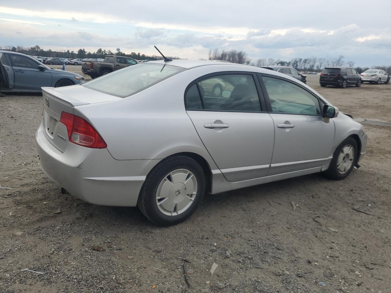2007 Honda Civic VIN JHMFA36237S021553 Copart auction photo, front end / minor dent/scratches damage thumbnail 3