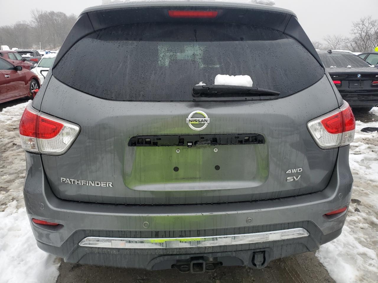 2015 Nissan Pathfinder VIN 5N1AR2MMXFC706656 Copart auction photo, front end / minor dent/scratches damage thumbnail 6