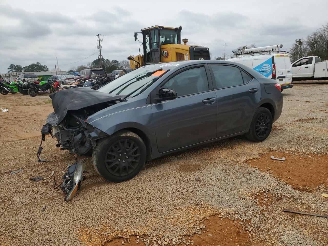 2015 Toyota Corolla VIN 5YFBURHE5FP262984 - Copart auction photo