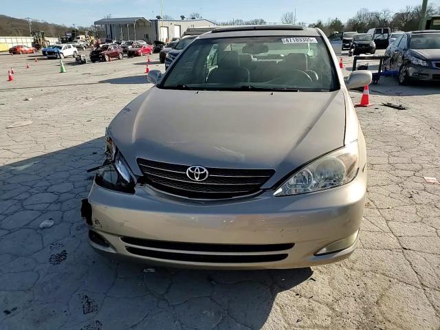 2004 Toyota Camry VIN 4T1BF30K74U074696 Copart auction photo, front end / minor dent/scratches damage thumbnail 11