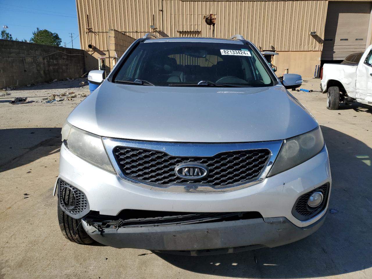 2011 KIA Sorento VIN 5XYKUDA22BG160804 Copart auction photo, side / front end damage thumbnail 5