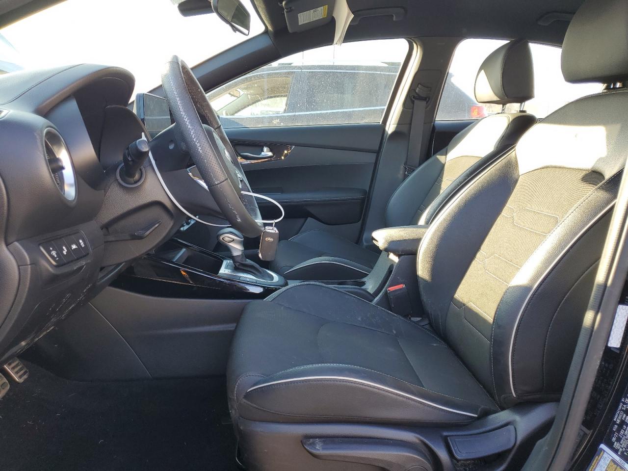 2021 KIA Forte VIN 3KPF34AD3ME402974 Copart auction photo, front end damage thumbnail 7