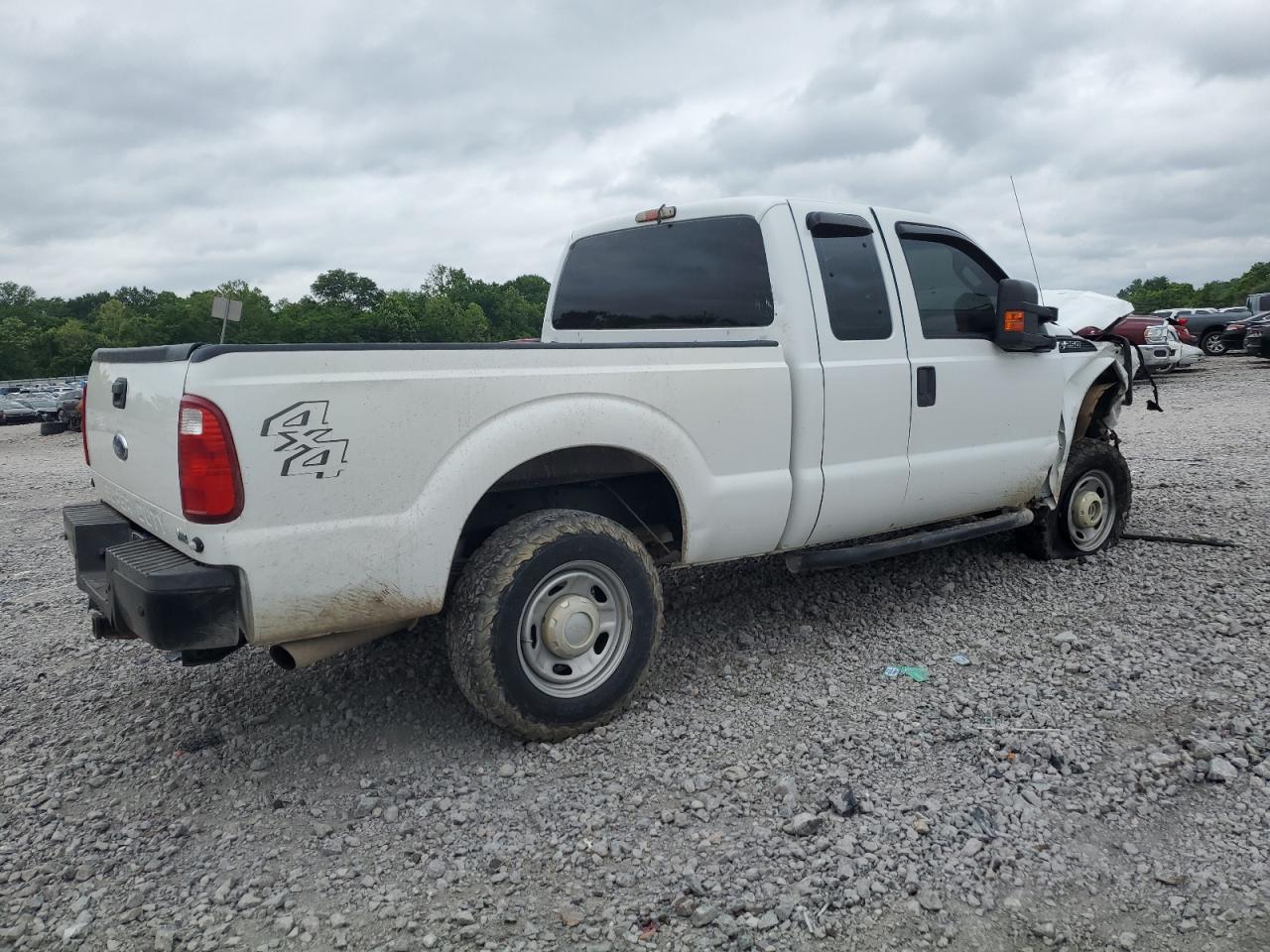 2011 Ford F250 VIN 1FT7X2B64BEB89409 Copart auction photo, front end damage thumbnail 3
