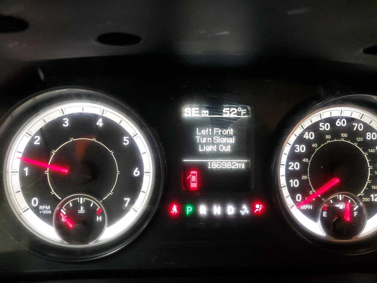 2017 RAM 2500 VIN 3C6LR4AT2HG667153 Copart auction photo, front end / minor dent/scratches damage thumbnail 9