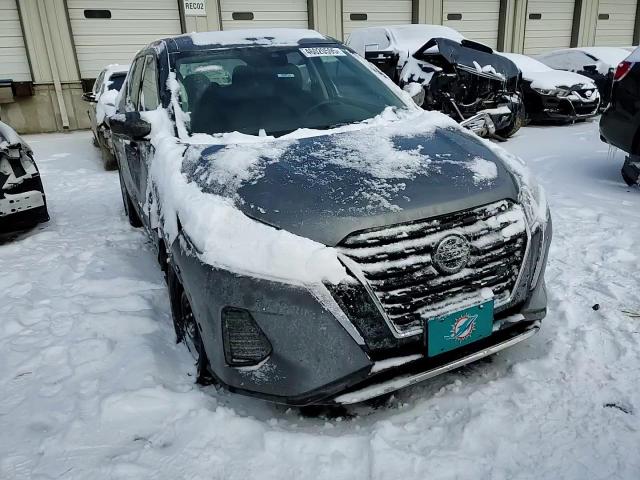 2021 Nissan Kicks VIN 3N1CP5BV8ML500823 Copart auction photo, side / front end damage thumbnail 11