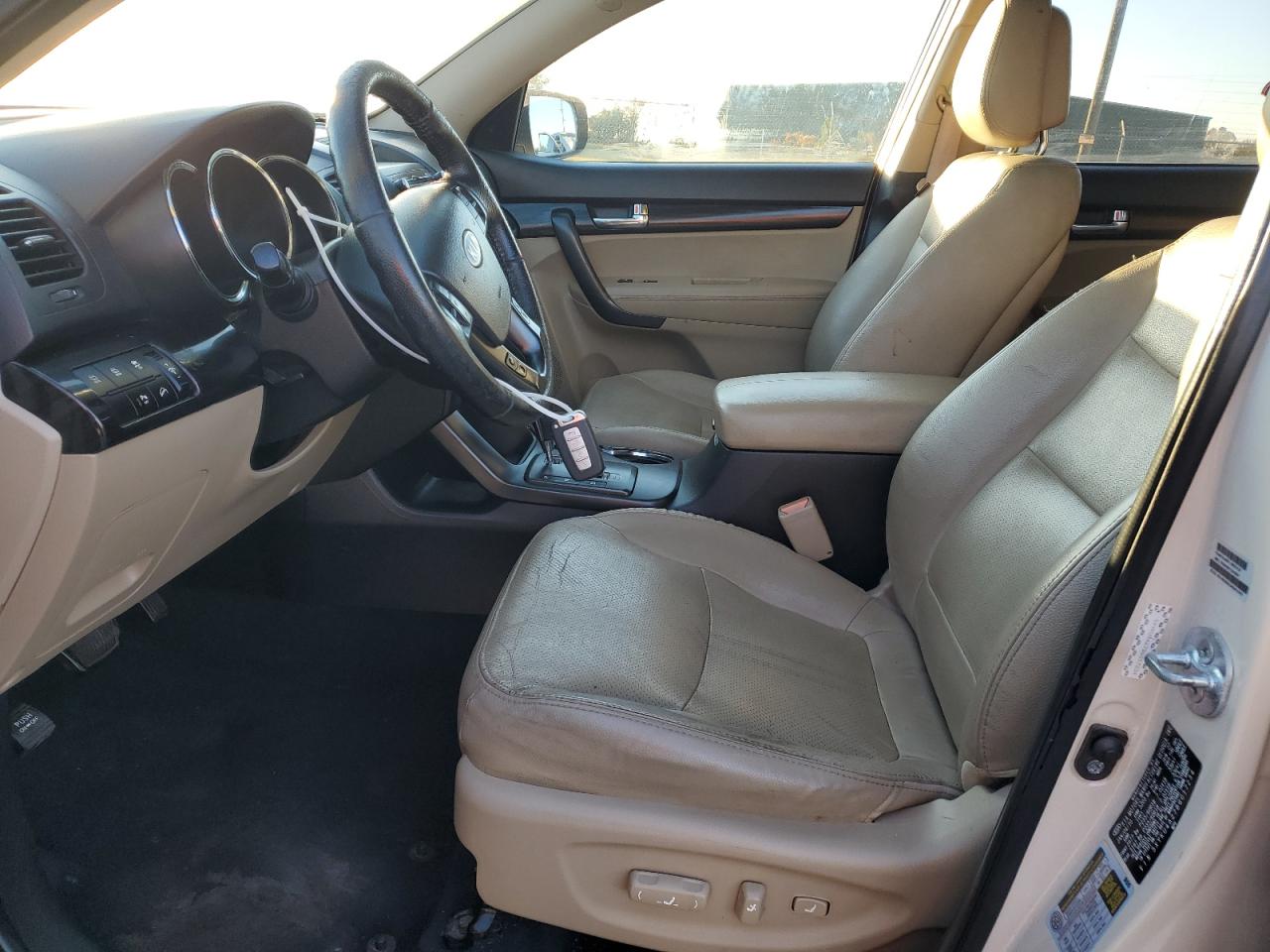 2011 KIA Sorento VIN 5XYKU4A27BG017234 Copart auction photo, rear end damage thumbnail 7