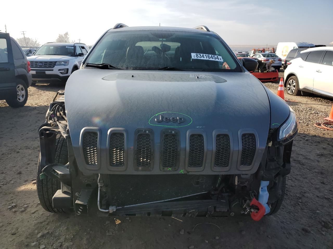 2014 Jeep Cherokee VIN 1C4PJMBS4EW186194 Copart auction photo, front end / side damage thumbnail 5