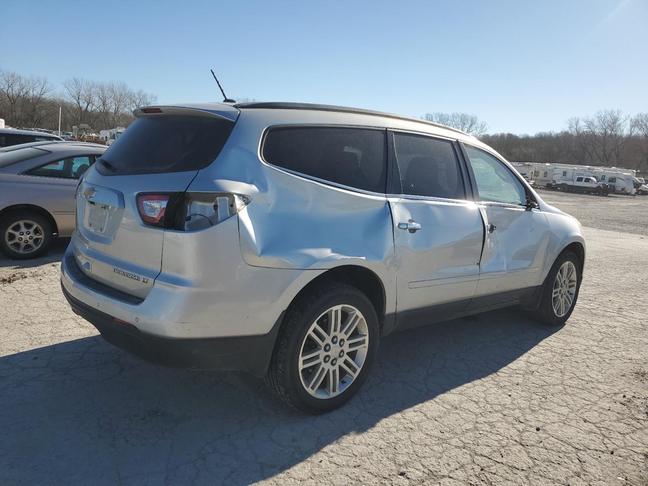 2015 Chevrolet Traverse VIN 1GNKRGKD0FJ214715 Copart auction photo, all over / minor dent/scratches damage thumbnail 3
