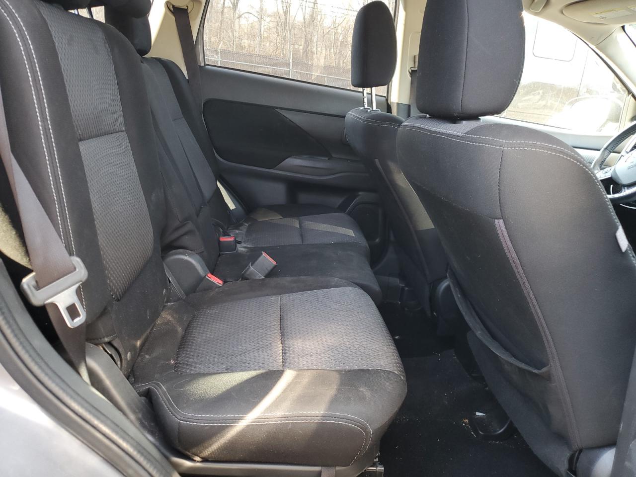 2017 Mitsubishi Outlander VIN JA4AD2A39HZ054721 Copart auction photo, front end damage thumbnail 11